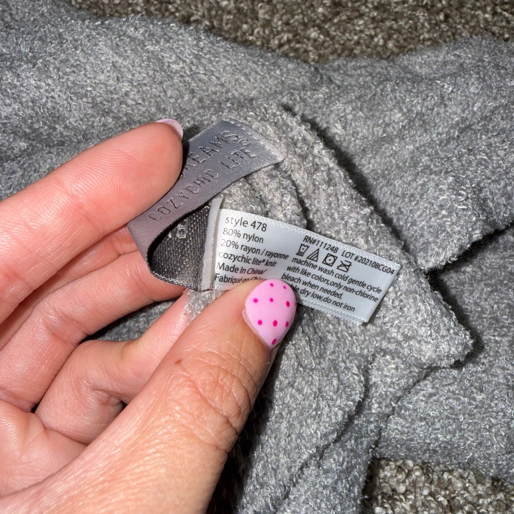 Barefoot Dreams CozyChic Lite Shawl Women OS Grey Excellent Ribbed Knit 478 - Picture 4 of 4